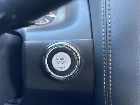 Used 2024 Nissan Armada Platinum w/ Captain's Chairs Package image 22