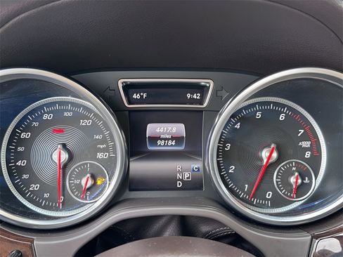 Used 2019 Mercedes-Benz GLS 450 4MATIC image 8