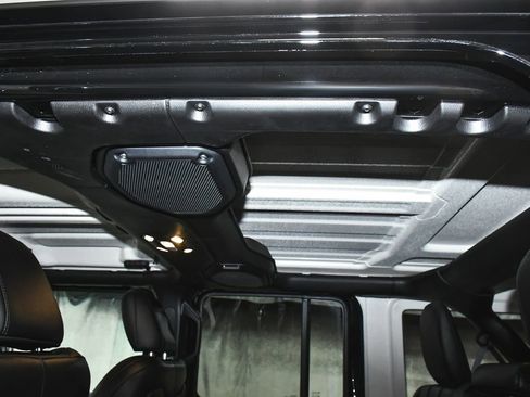 Used 2023 Jeep Wrangler Unlimited Rubicon 4xe w/ Cold Weather Group image 44