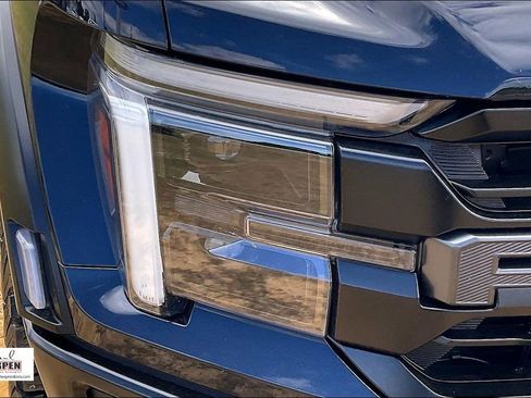 Used 2025 Ford F150 Raptor AWD/4WD image 29