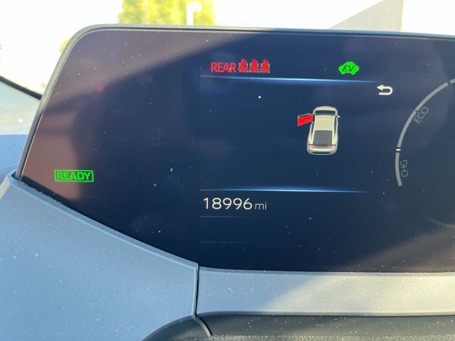 Used 2026 Toyota Prius XLE AWD/4WD image 16