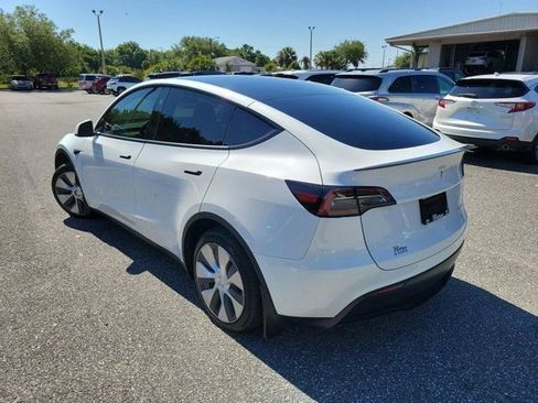 Used 2023 Tesla Model Y Long Range AWD/4WD image 12