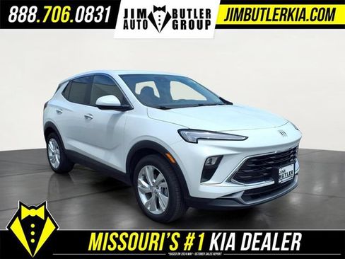 Used 2025 Buick Encore GX Preferred FWD image 24