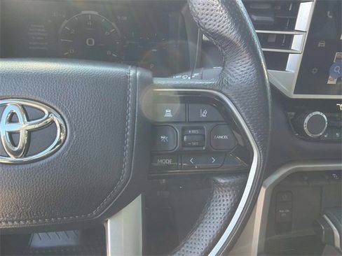 Used 2023 Toyota Tundra Limited image 27
