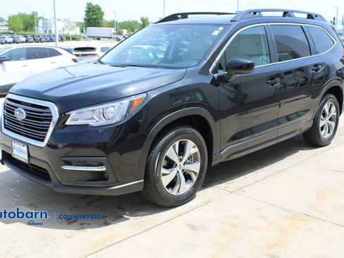 Used 2021 Subaru Ascent Premium w/ Convenience Package AWD/4WD image 3