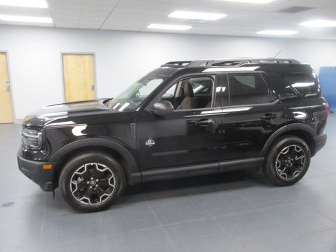 Used 2025 Ford Bronco Sport Outer Banks w/ Outer Banks Tech Package+ AWD/4WD image 7