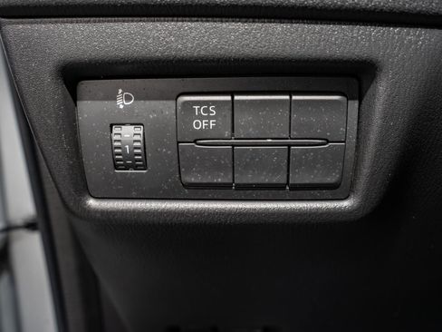 Used 2018 MAZDA CX-5 Sport image 35