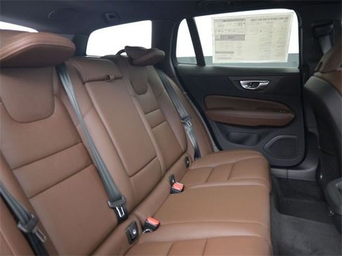 New 2026 Volvo V60 B5 Cross Country Plus w/ Protection Package Premier image 33