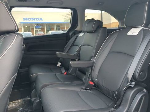 New 2026 Honda Odyssey Elite image 13