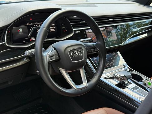 Used 2023 Audi Q7 2.0T Premium w/ Convenience Package AWD/4WD image 10