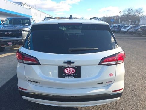 Used 2022 Chevrolet Equinox RS w/ RS Leather Package image 5