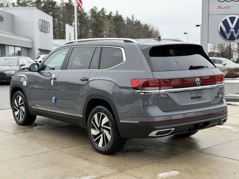 New 2026 Volkswagen Atlas SEL image 14