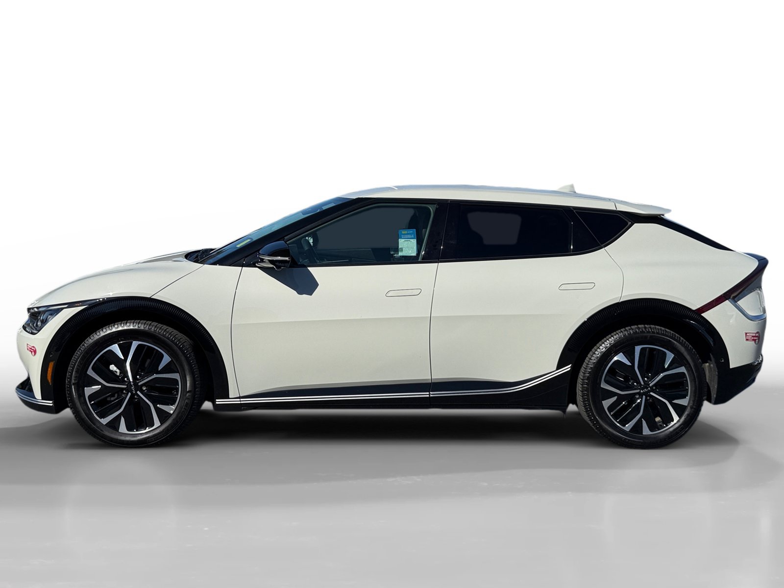 Used 2023 Kia EV6 Wind w/ Wind Technology Package AWD/4WD image 2
