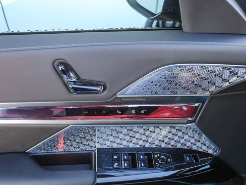 New 2026 BMW 760i xDrive AWD/4WD image 18