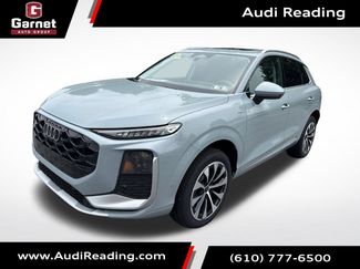 New 2026 Audi Q3 quattro 2.0T AWD/4WD 360° Tour