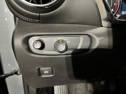 Used 2024 Chevrolet Blazer LT w/ Convenience Package image 28