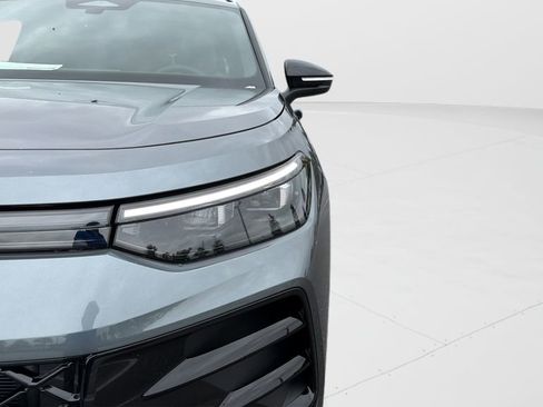 New 2026 Volkswagen Tiguan SE R-Line FWD image 33