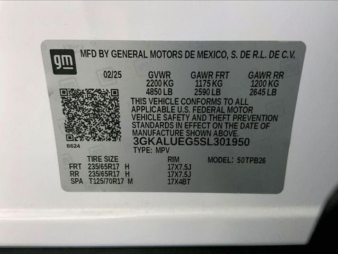 Used 2025 GMC Terrain Elevation AWD/4WD image 32