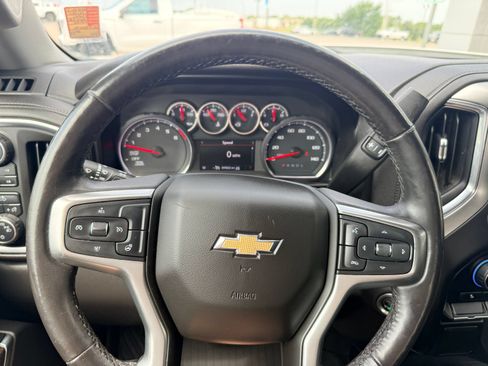 Used 2020 Chevrolet Silverado 1500 LT w/ Texas Edition AWD/4WD image 11
