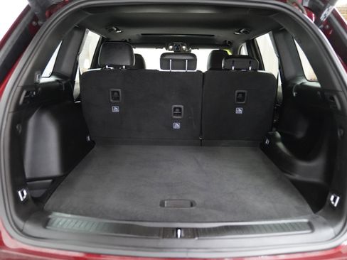 Used 2022 Jeep Grand Cherokee Altitude image 7