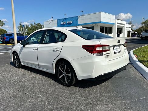 Used 2020 Subaru Impreza 2.0i Premium image 8