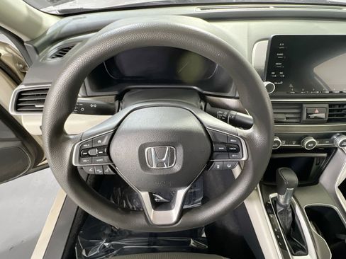 Used 2019 Honda Accord LX image 11