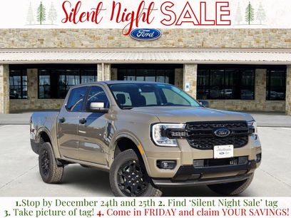 New 2025 Ford Ranger XLT w/ Black Appearance Package