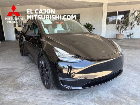Used 2021 Tesla Model Y Performance AWD/4WD image 1