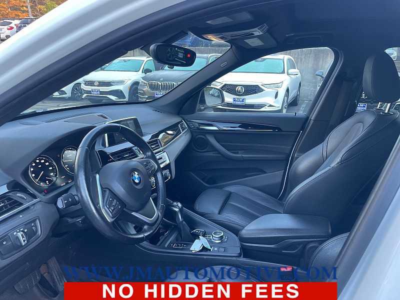 Used 2018 BMW X1 xDrive28i AWD/4WD image 2