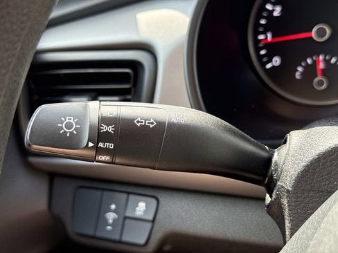 Used 2021 Kia Rio S w/ Option Group 015 FWD image 26