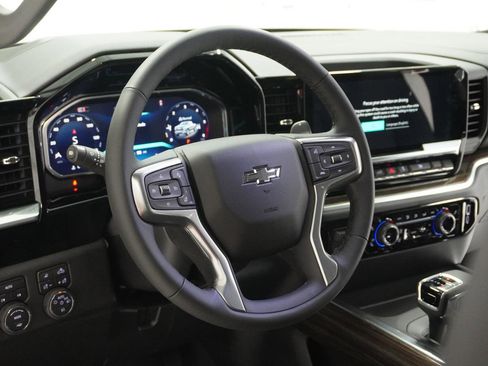 New 2026 Chevrolet Silverado 1500 LT Trail Boss w/ Safety Package AWD/4WD image 16