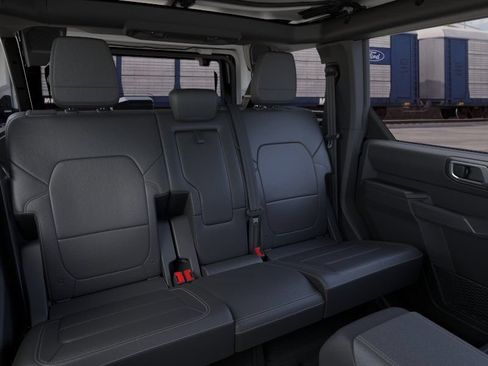 New 2026 Ford Bronco Badlands AWD/4WD image 11