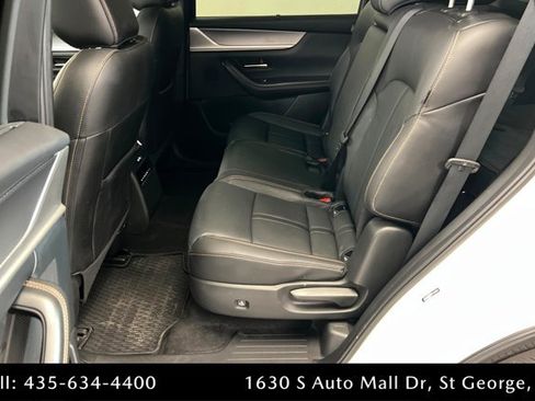 Certified 2024 MAZDA CX-90 Plug-In Hybrid w/ Preferred AWD/4WD image 22