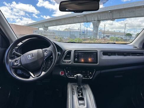 Used 2019 Honda HR-V EX-L image 13