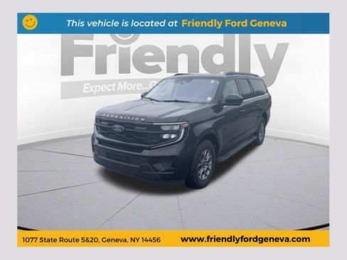 Used 2025 Ford Expedition Max Active AWD/4WD image 1