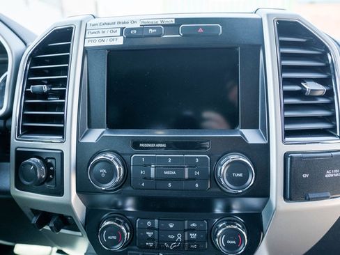 Used 2019 Ford F550 4x4 Crew Cab Super Duty image 24