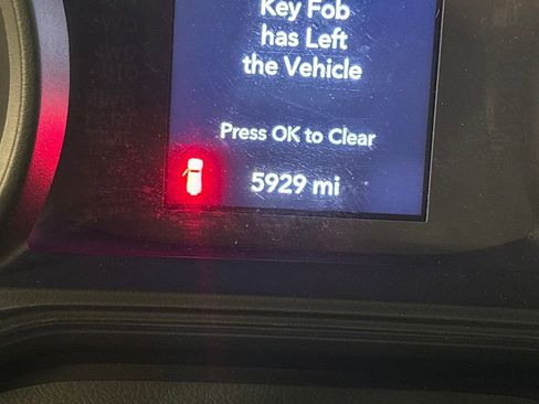 Used 2024 Jeep Wrangler Sport image 21