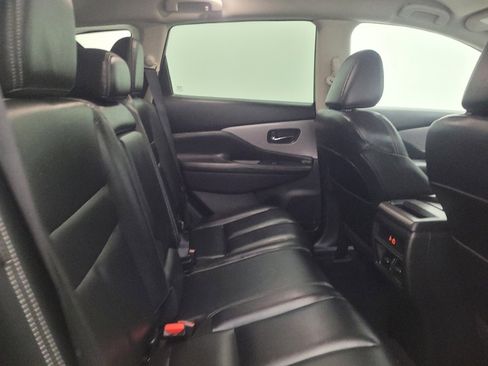 Used 2022 Nissan Murano SV image 19