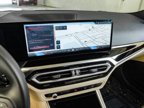 Used 2024 BMW i4 eDrive35 RWD image 29