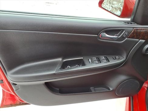 Used 2013 Chevrolet Impala LT image 11