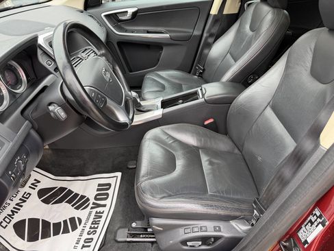 Used 2013 Volvo XC60 T6 image 27