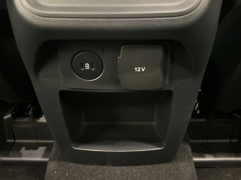 New 2026 Ford Explorer Active RWD image 21