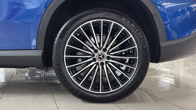 Certified 2026 Mercedes-Benz GLC 300 4MATIC image 11