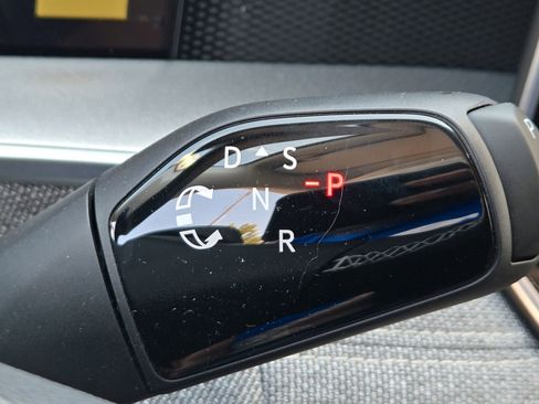 New 2025 Volkswagen Tiguan S image 15