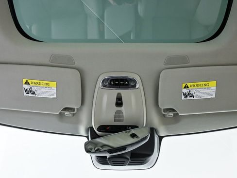 Certified 2022 Volvo XC90 T5 Momentum w/ Advanced Package image 20