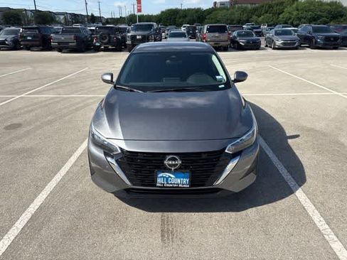 Used 2024 Nissan Sentra S FWD image 8