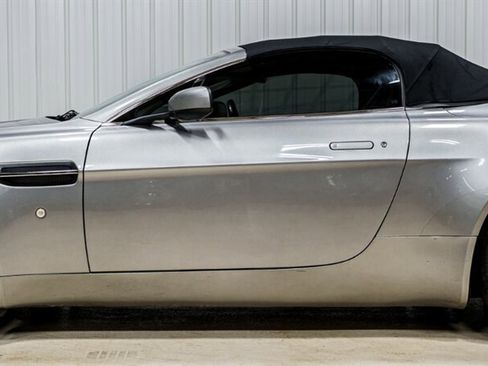 Used 2008 Aston Martin V8 Vantage Roadster image 2