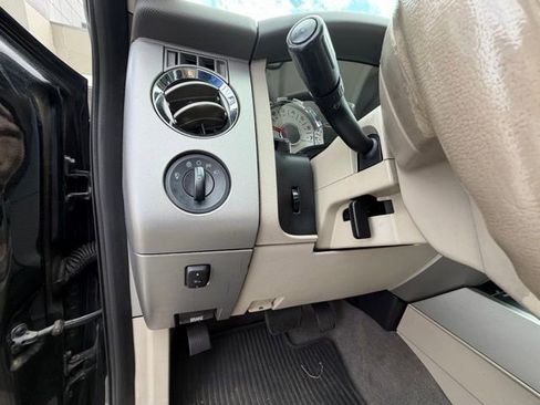 Used 2014 Ford Expedition Limited w/ Equipment Group 301A image 13
