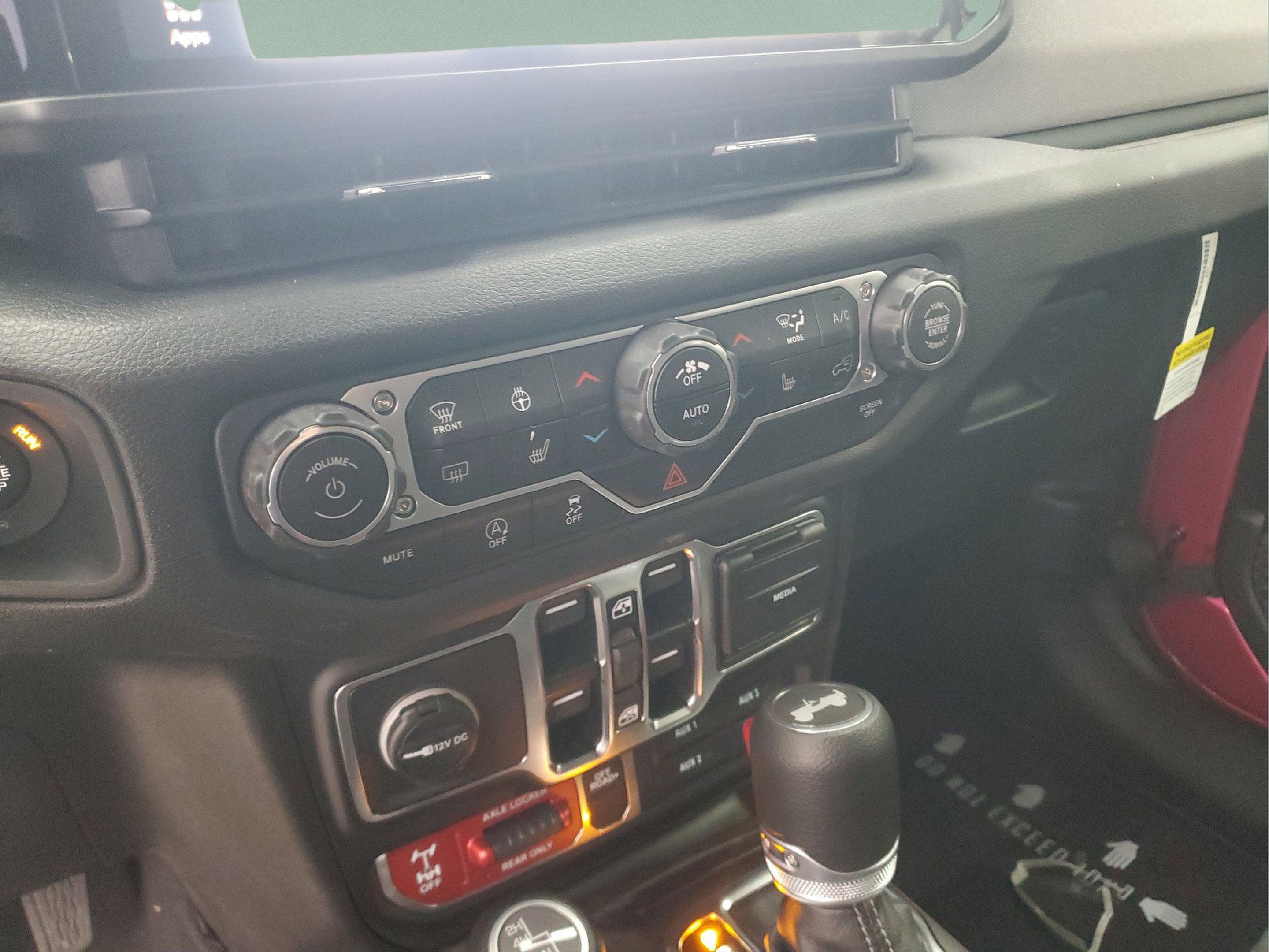 New 2025 Jeep Wrangler Unlimited Sport AWD/4WD image 30