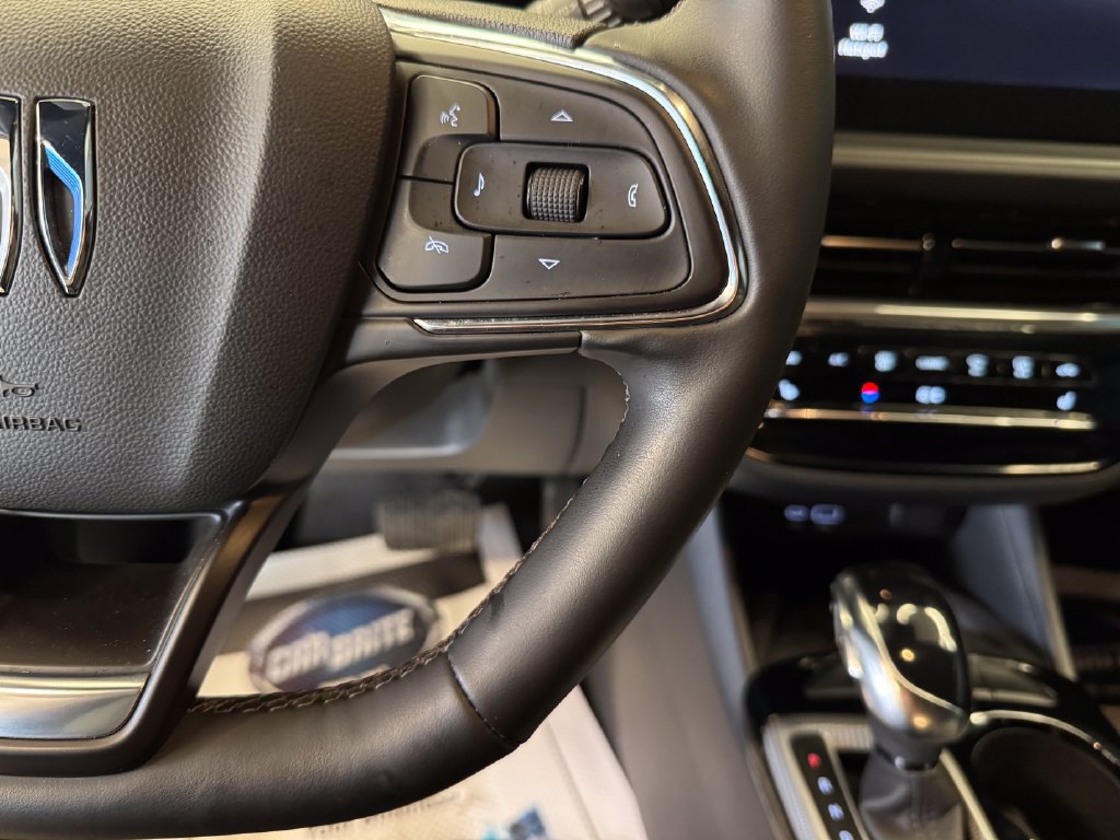 Used 2025 Buick Envista Avenir FWD image 12